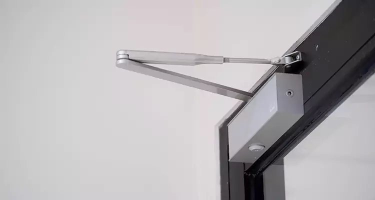Screen Door Closer Installation in Coconut Creek, FL