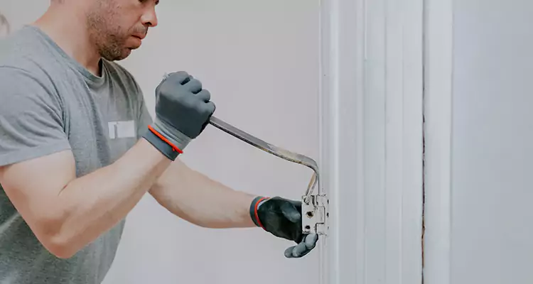Cracked Door Jamb Repair in Coconut Creek, FL