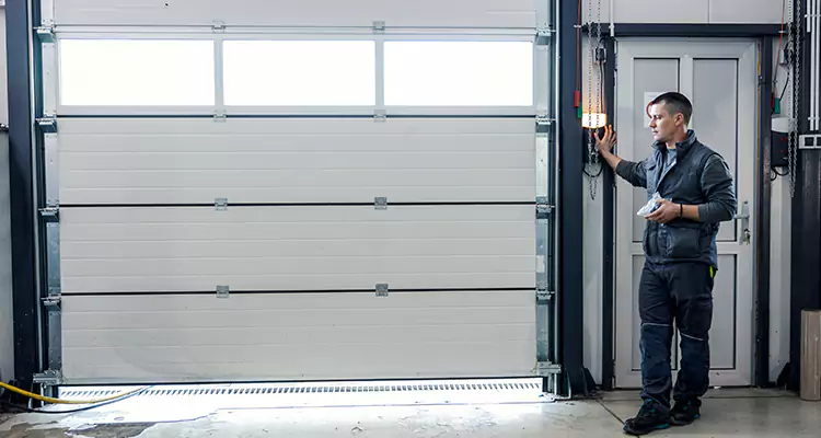 Modern Overhead Door Repair in Coconut Creek, FL
