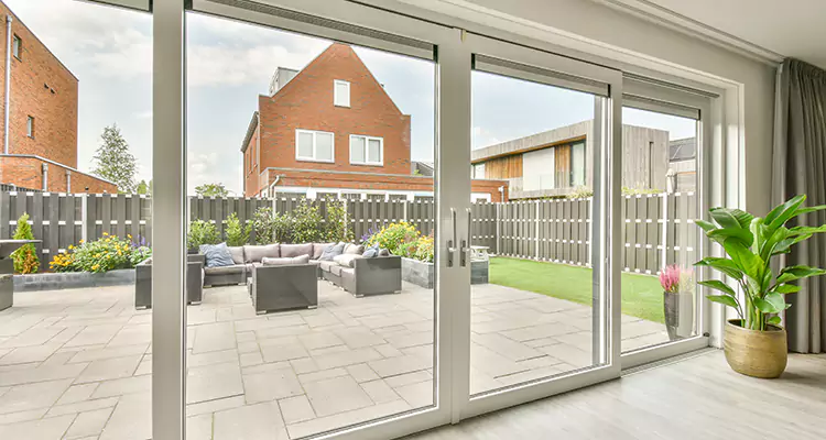 Best Sliding Screen Door Replacement Company in Coconut Creek, FL