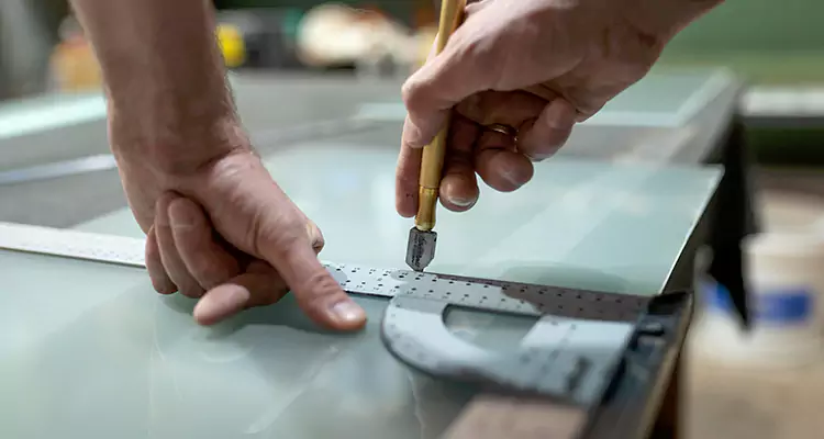 Glass Scratch Repair in Coconut Creek, FL