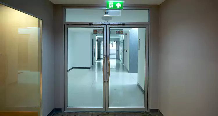 Emergency Glass Door Repair in Coconut Creek, FL