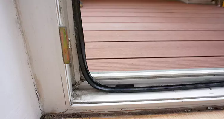 Repair Patio Doors Leaking at Bottom in Coconut Creek, FL