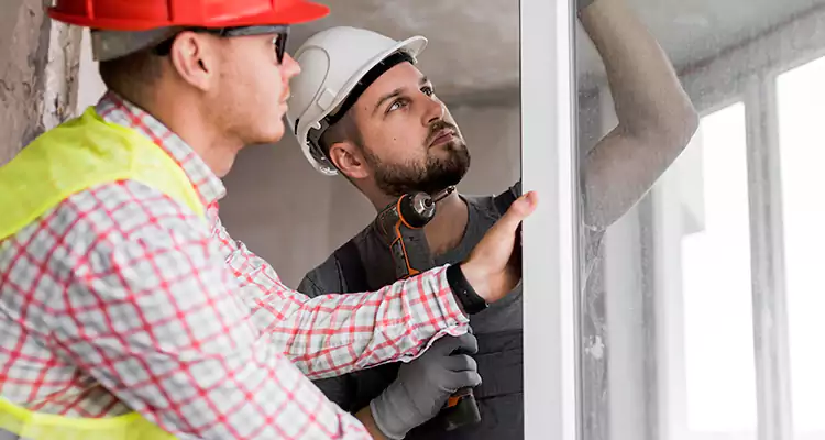 Sliding Patio Door Sticking? Expert Repair in Coconut Creek, FL.