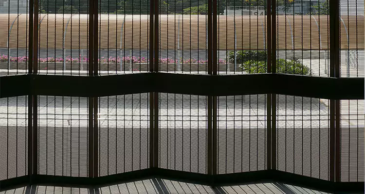 Front Screen Door Repair in Coconut Creek, FL