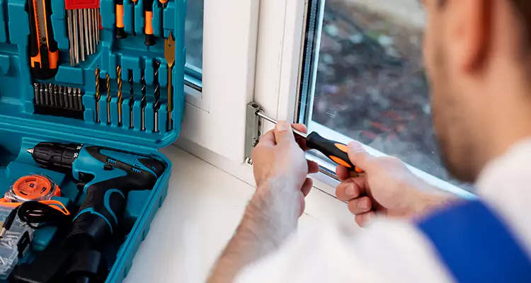 Mirrored Sliding Doors Replacement Expert in Coconut Creek, FL