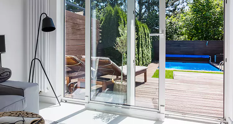 Fixing A Sliding Screen Door Roller in Coconut Creek, FL